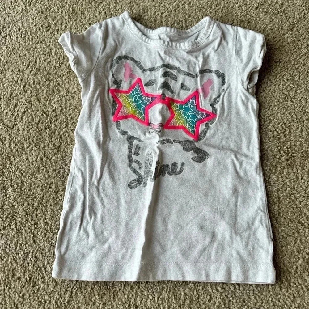 Shirt size 6